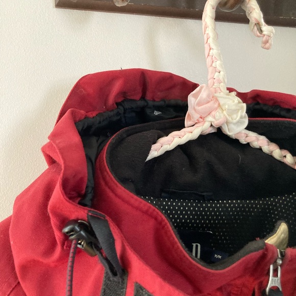 Gap winter coat with hood M - Picture 2 of 4